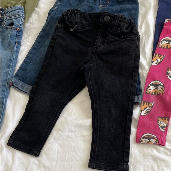 Stylish Kids Denim and Black Jeans Set size 2T - Picture 5 of 6